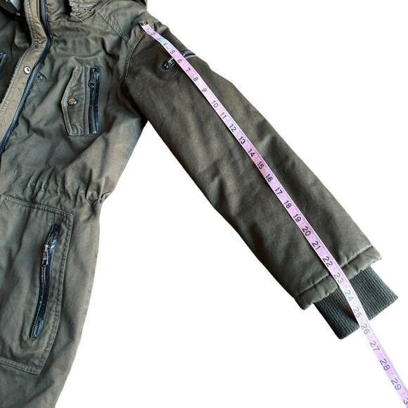 Steve Madden Women's Cotton Anorak with Zip Pockets- Size Medium - Picture 15 of 16